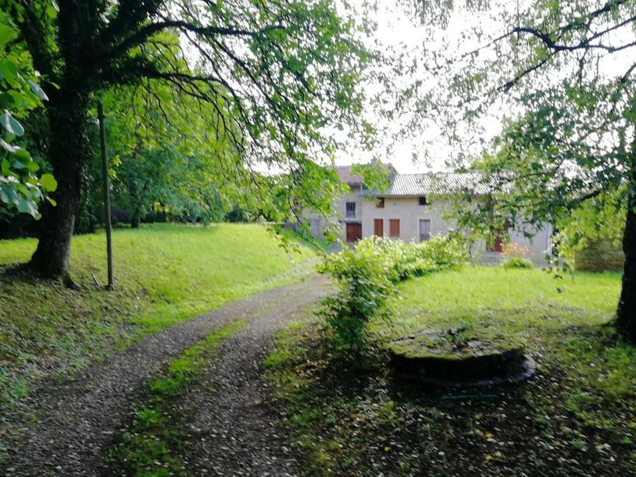 Domaine Moulin De Quincenat Apartment Champagnat  ภายนอก รูปภาพ